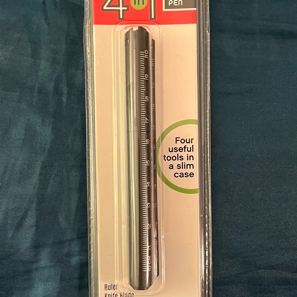 4-in-1 Utility Pen: Ruler, Knife Blade, Ballpoint Pen & Collapsible Scissors